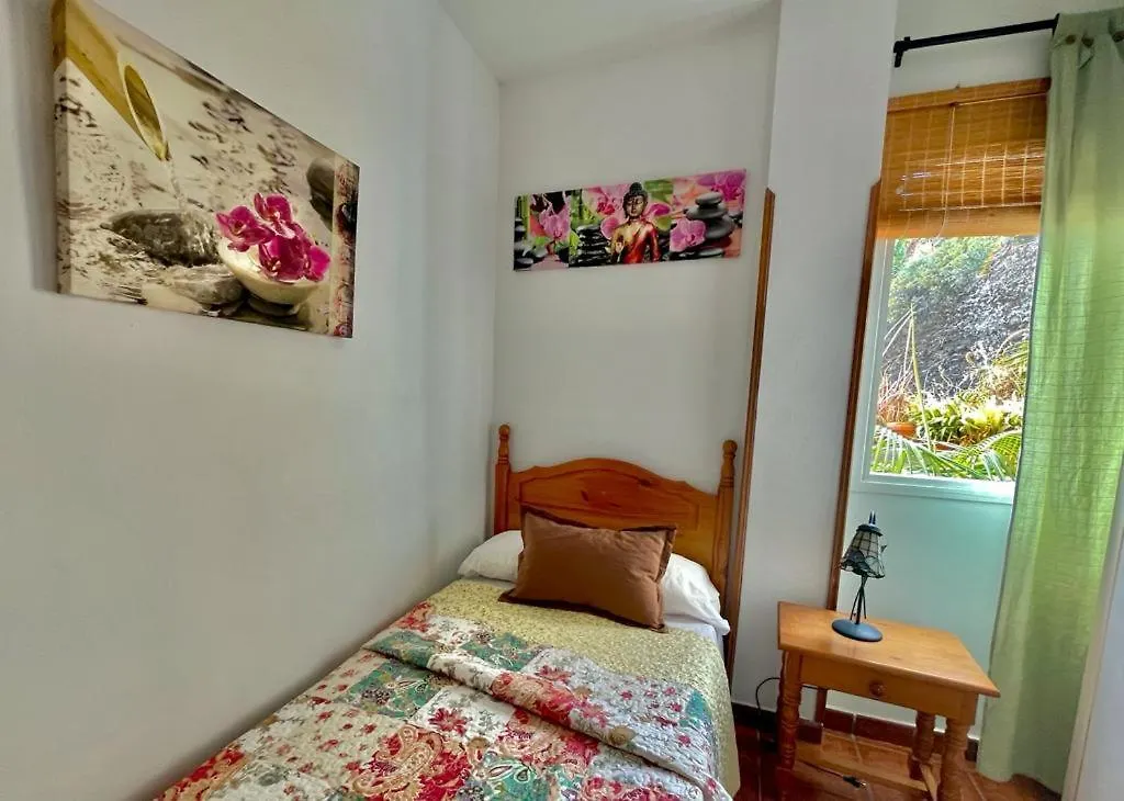 公寓 Apartamentos Ana 塔扎克蒂 西班牙